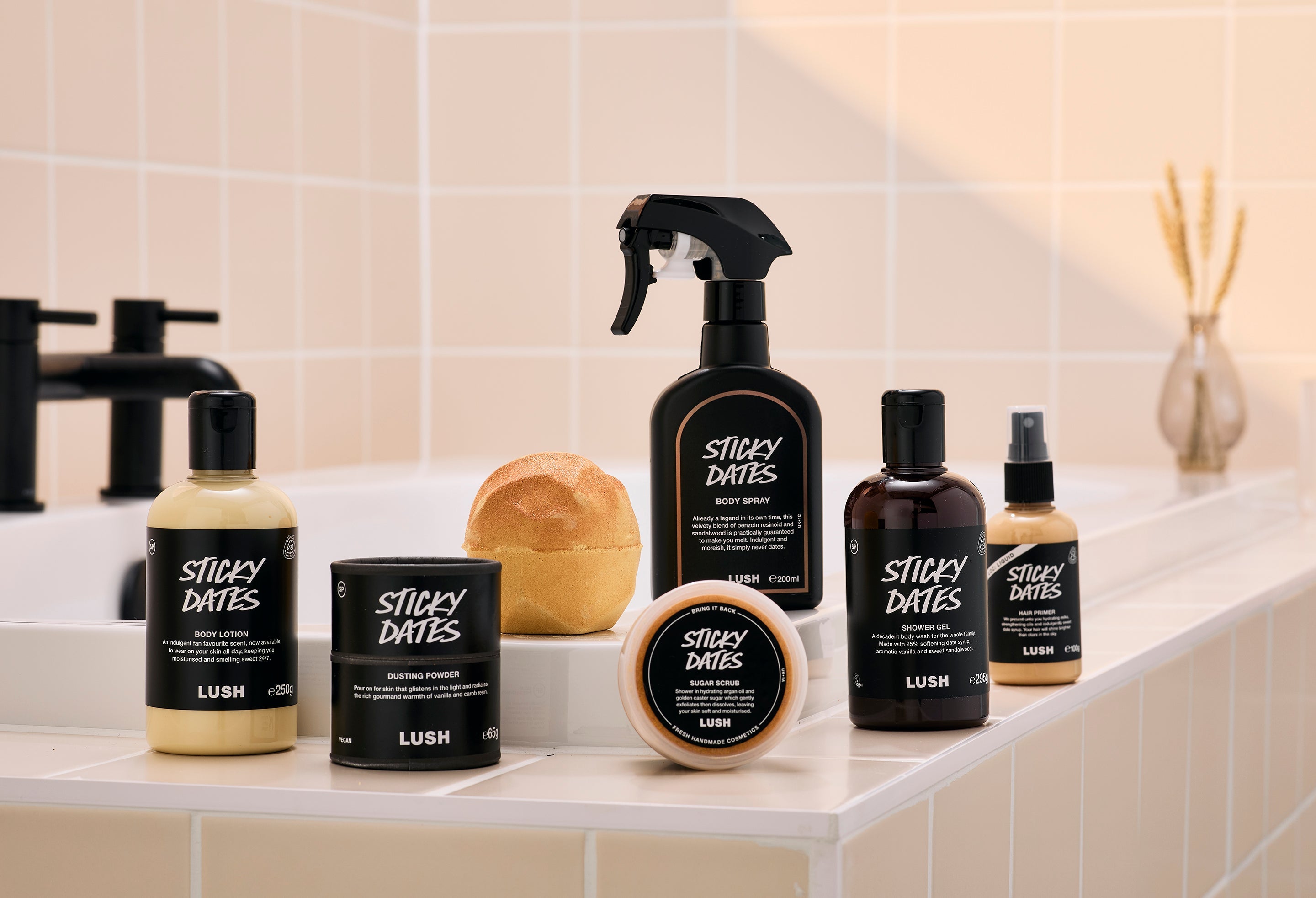 Sticky Dates | Vanilla and Sandalwood Scented Collection – LUSH