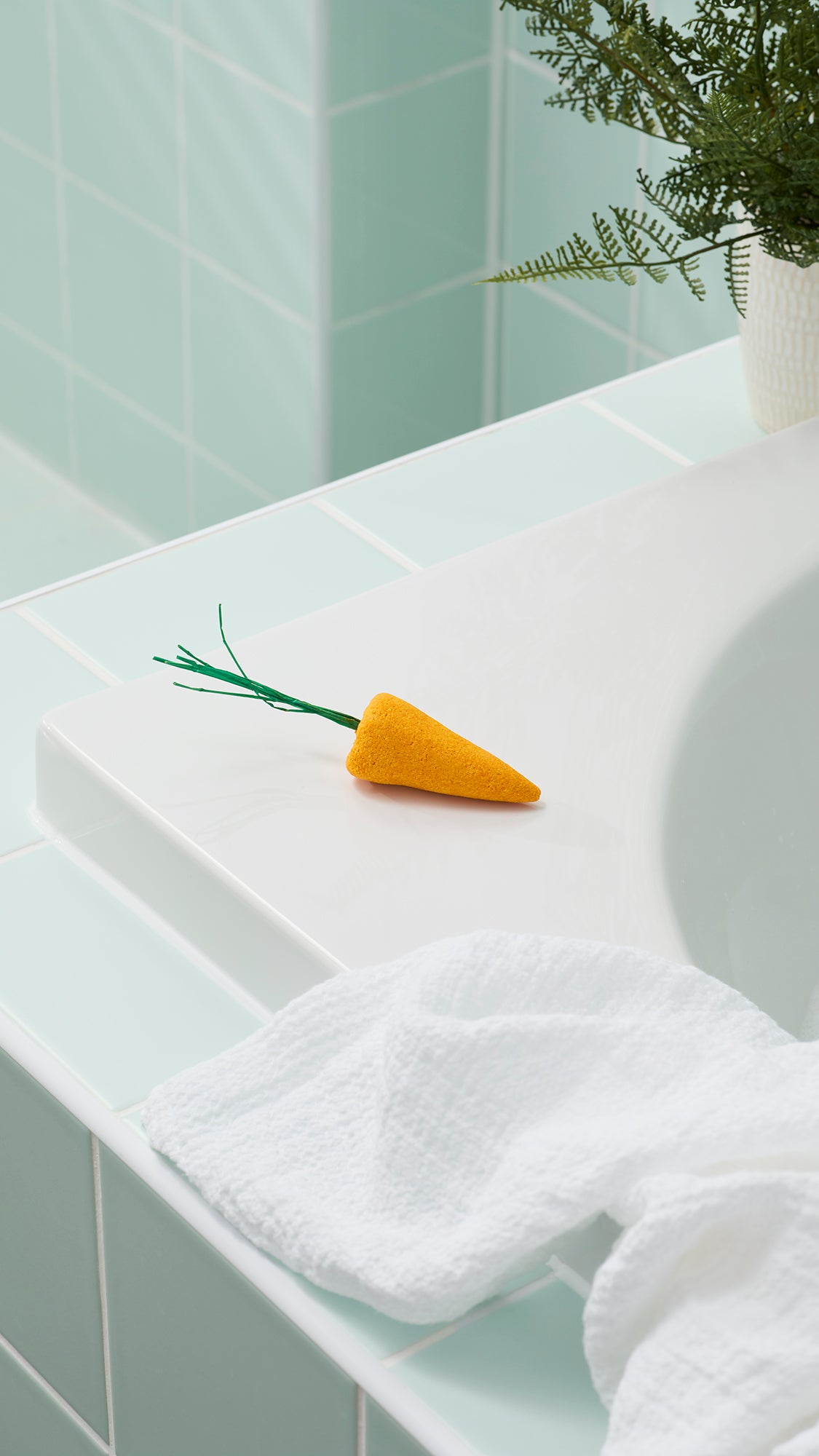 Baby Rainbow Carrot - Kollane