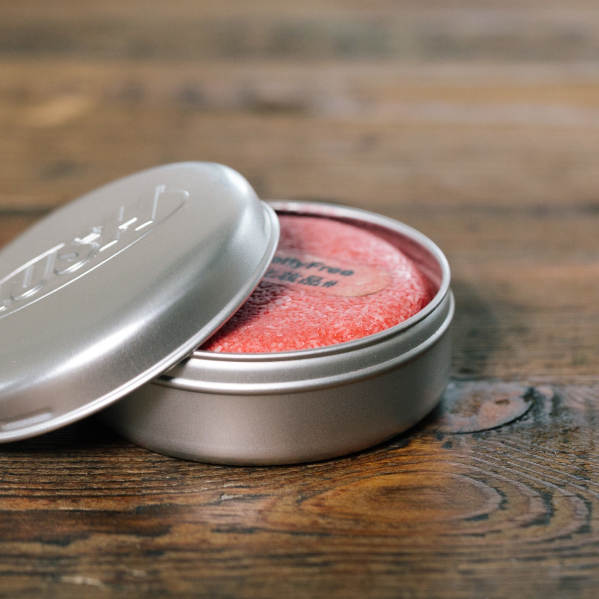 Round Tin