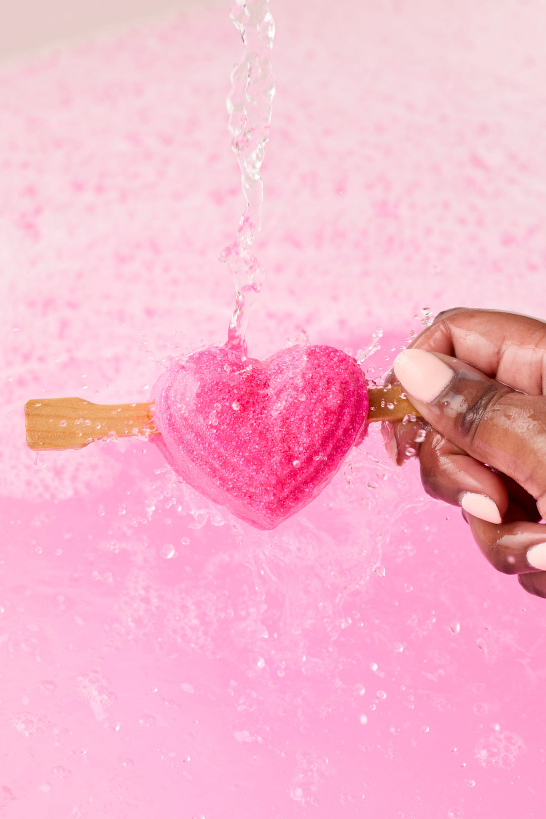 Heart bubble bar with pink background
