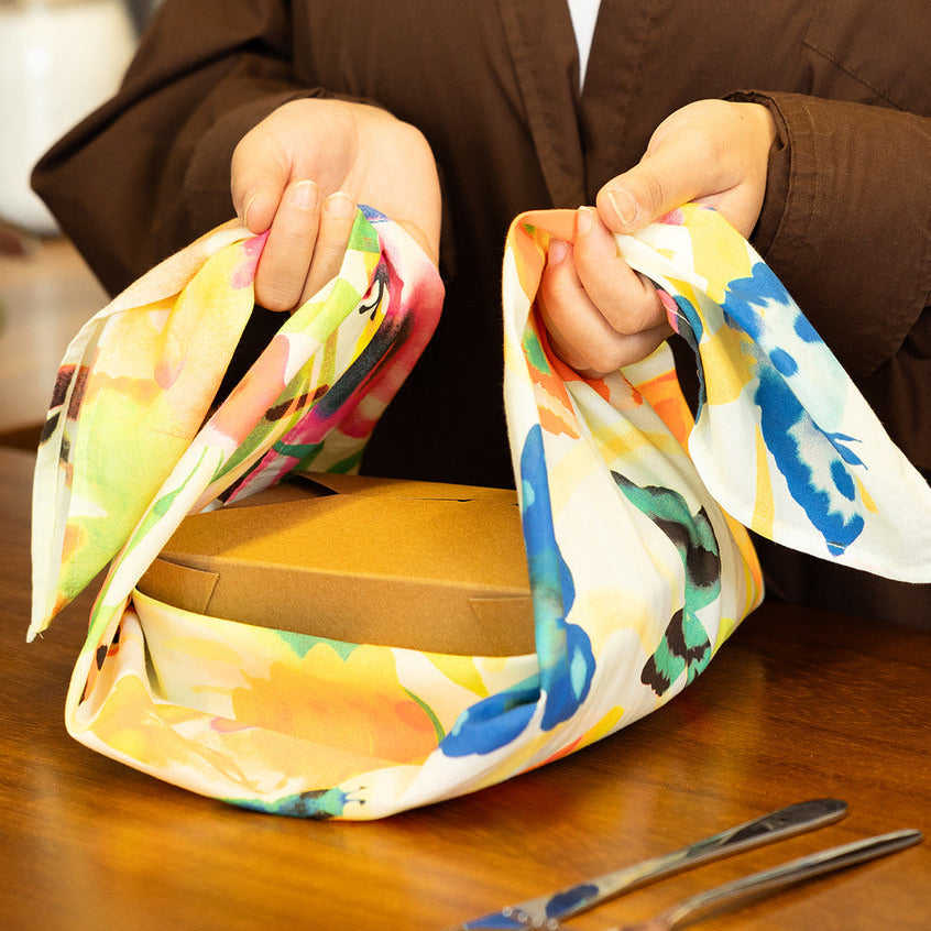 Butterfly House Knot Wrap