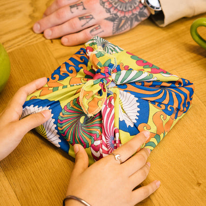 Whirly Swirly Knot Wrap