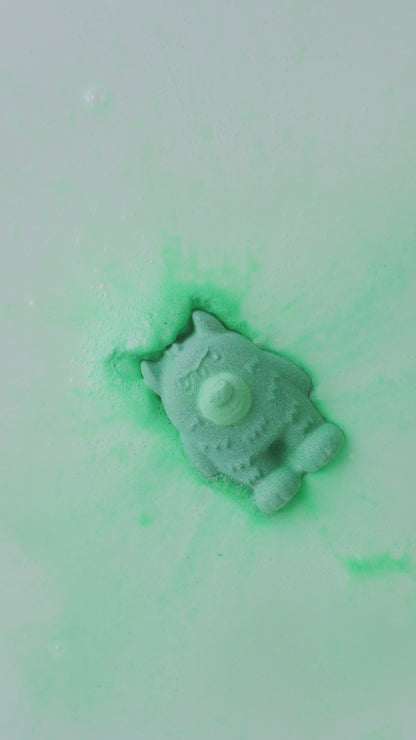 Monster Scare Bear