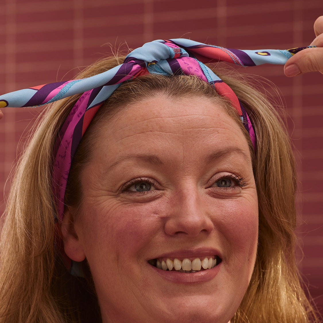 Satellite of Love Knot Wrap