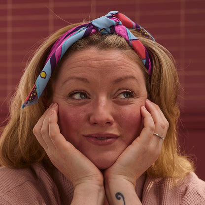 Satellite of Love Knot Wrap