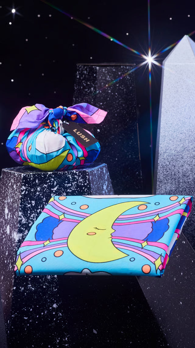 Sleepy Moon Knot Wrap