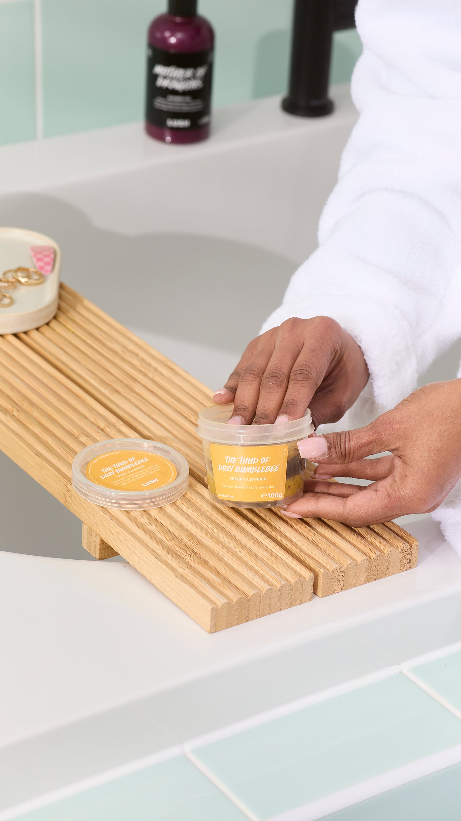 Thud Of The Dozy Bumblebee